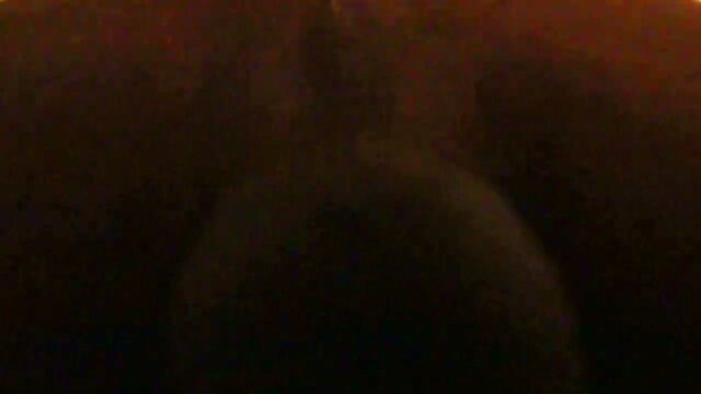 Slow Motion Visualization of a Huge Dildo: Experience its Size