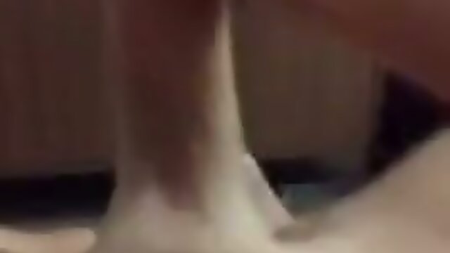 A Breathless Performance: Beautiful Shamele Model in Sensual Moves