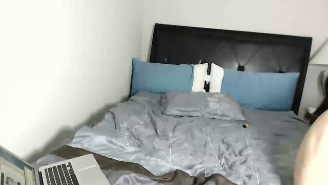 TsJessy fucked in cam