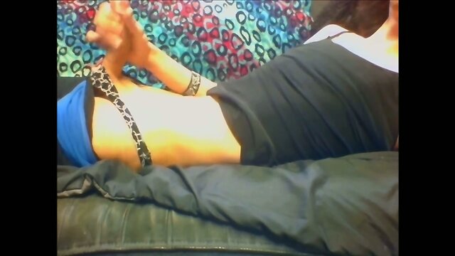 NikTheCrossdresser (Cumming in Sisters Clothes)