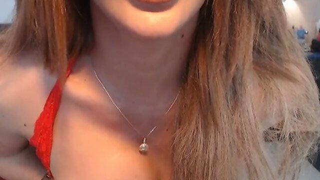 Exotic Tranny Sexy lips with Fat dick