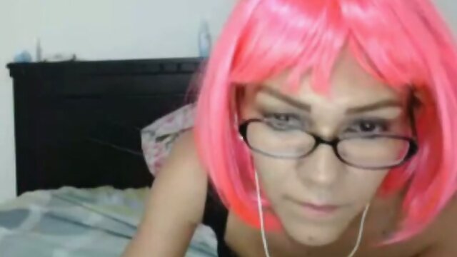 Horny Guy Fucks Tranny Girlfriend Hard with 9-Inch Long Cock