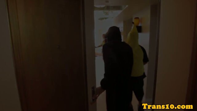 TS interracial spitroasted by black blokes