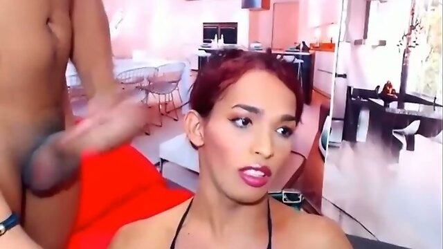 Kamila and Sophy cum face