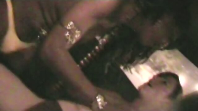 Young girl fucking with a shemale hooker