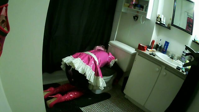 Sissy Sluts Toilet Troubles