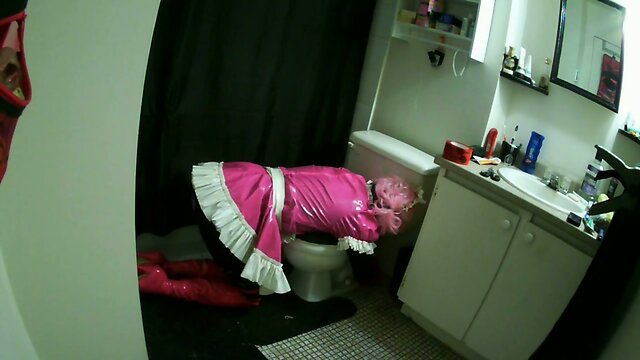 Sissy Sluts Toilet Troubles