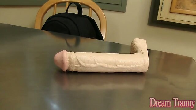 Shemale babe dildo and cum shot