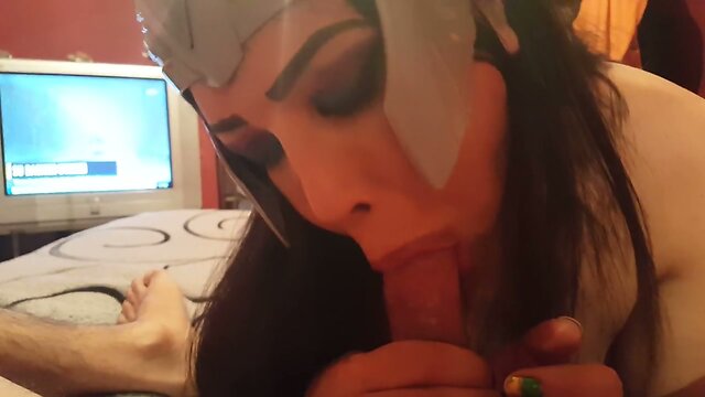 A Travesti`s Wild Ride of Pleasure: Striptease & Naughty Fun!