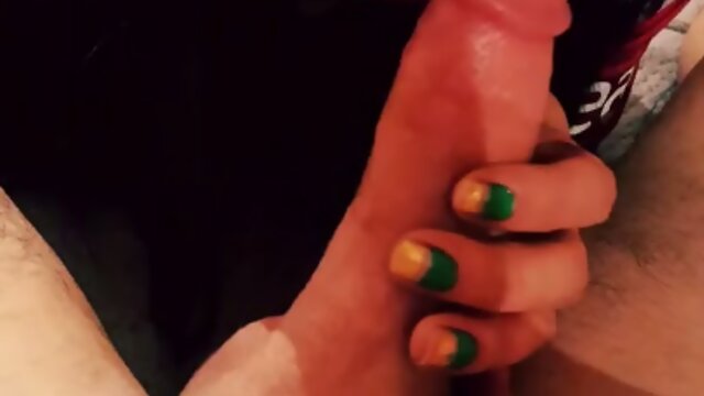 Seductive Transformation: Travesti`s Captivating Performance