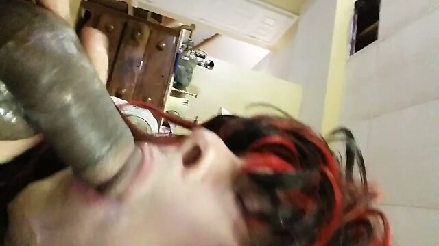 college sissy worships BBC till it nuts