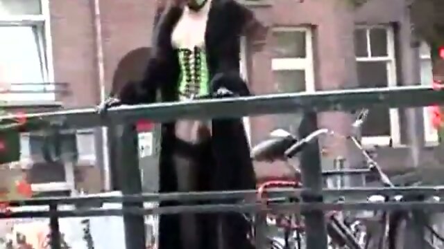 exhibitionist in amsterdam