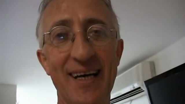 Shemale Gabriely Ferarri Foursome !