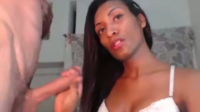 shemale fucking her bf on cam