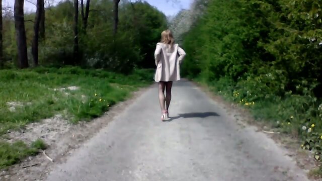 Wild Fantasies Unleashed: Outdoor Shamele Encounter