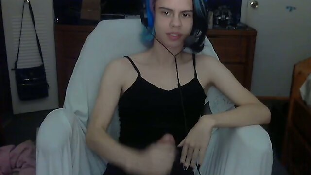 tomkitty666 2017-01-02 huge cmshow