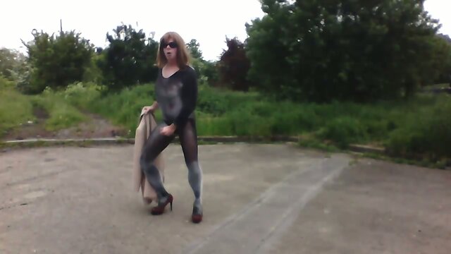 A Passionate Outdoor Encounter: Shamele Pleasure Unleashed