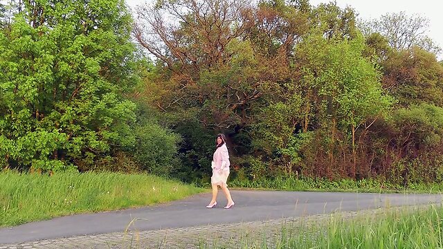 Biking Sissy On Prowl