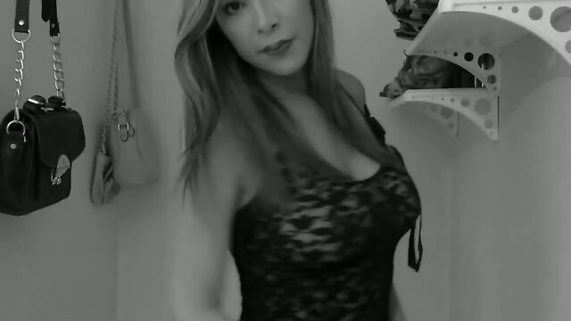 TS dream girlfriend Claudia Fifer