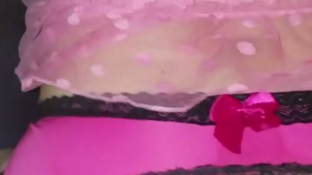 Passionate Fucking Pushes Her to Ecstasy: Steamy Video