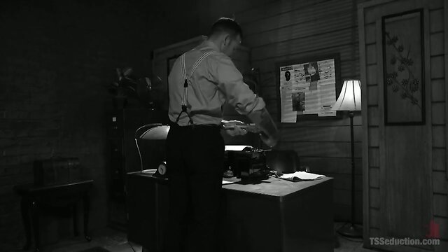 Elle B`s Abuse of Private Dick: Jonelle Brooks Strikes Again