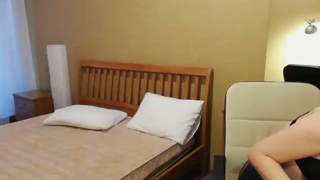 Pretty Cam Girl Tease