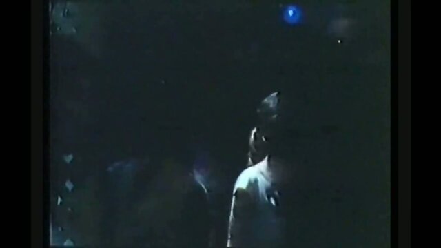 las calientes orgias de una virgen