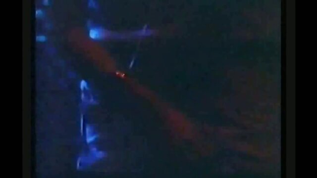 las calientes orgias de una virgen