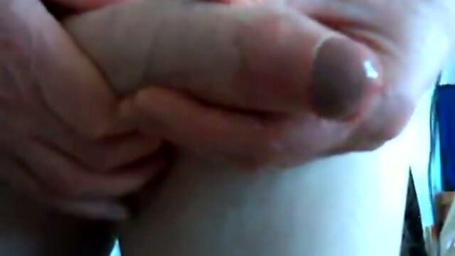 Tucker`s Private Share: A Tranny Porn Video for You!