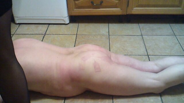 Tranny whips her slave