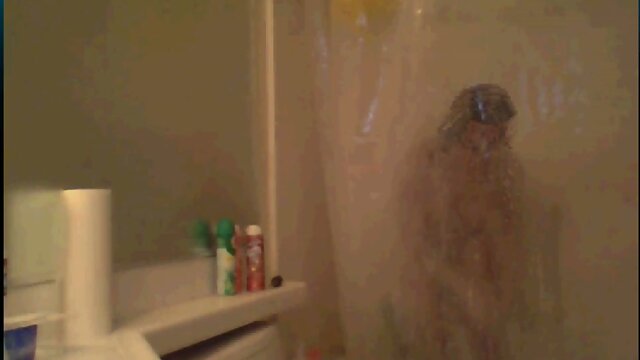 Tranny taking a shower and masturbate hard