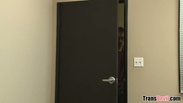 Chad Diamond fucks his tranny boss