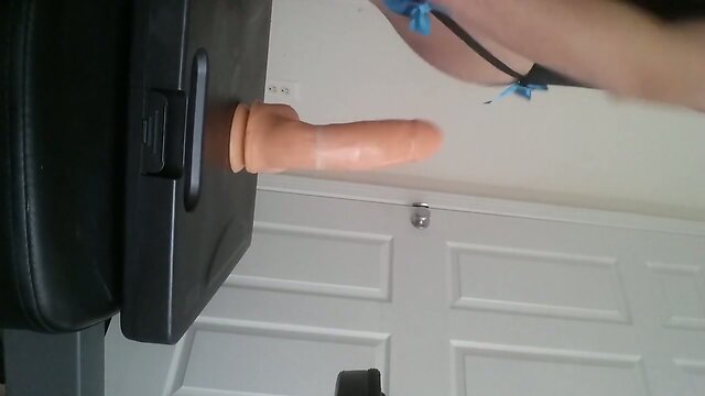 Get Fit with the Dildo Workout: Strengthen Your Pelvic Floor!