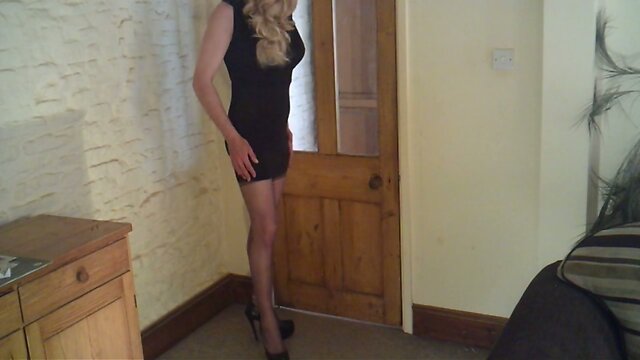 Sultry Seduction in Tight Panties: Feel the Weakness