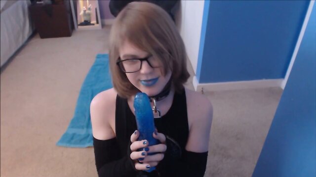 Self-caged and Self-fucked