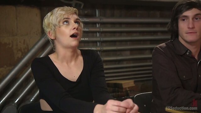 Failing Anatomy: Mercy & Tony Get Private Tutoring from Venus Lux