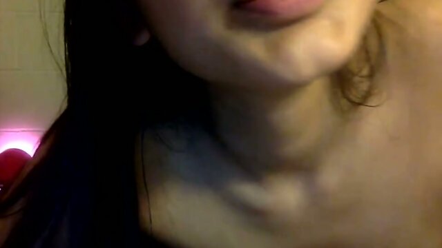 Indian Shemale has the perfect ass