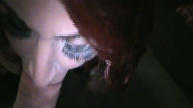 Hotel Room Facials: An Amateur Couple`s Sexy Getaway