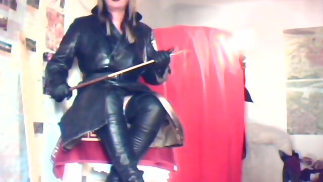 TV Domina Madame Crudelitas in Leather Coat 1