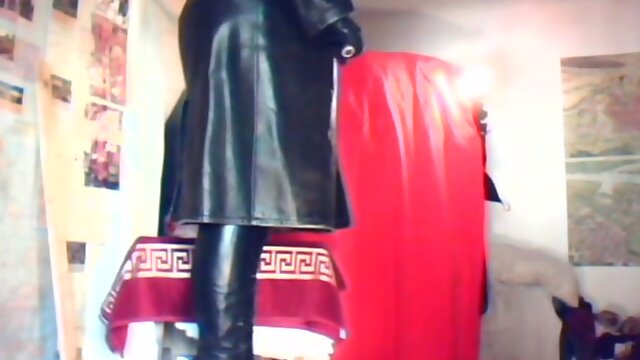 TV Domina Madame Crudelitas in Leather Coat 1