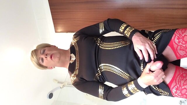 Sissy Crossdresser Sonia wanking on a wet Tuesday