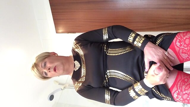 Sissy Crossdresser Sonia wanking on a wet Tuesday