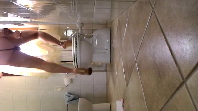 Transvestite CD Dr. Scholl kimono stockings plays