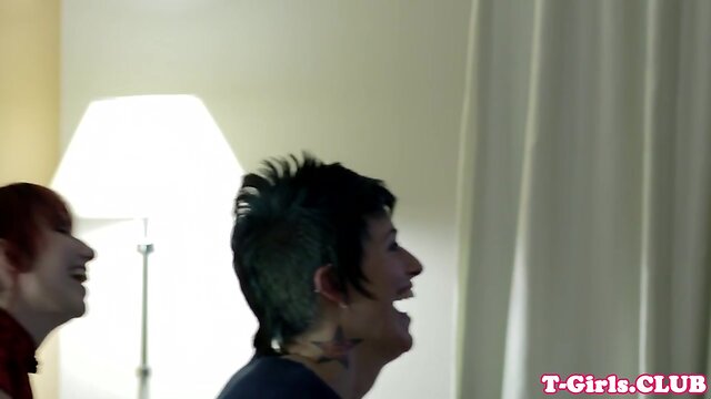 Alt les tgirl straponfucked by redhead babe