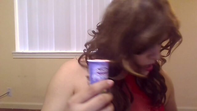 myself tscuteveronica a tranny eating ice cream
