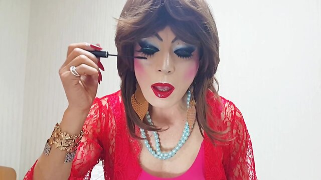 shemale niclo after makeup handjibs