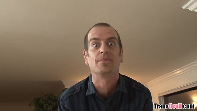 TS Diamond Dixon shows up late for work