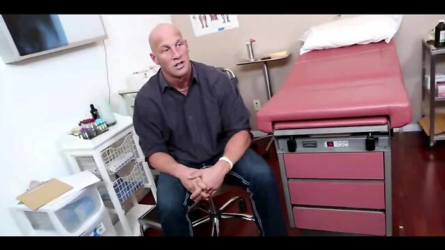 Venux Lux female doctor..