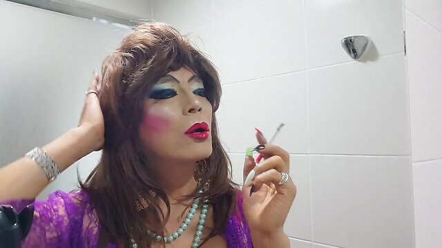 Sizzling Sissy Fetish Smoking: Shemale Sensuality!