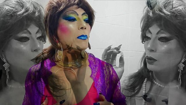 Fantasy Fetish: Shemale Heavy Makeup, Sissy Makeup